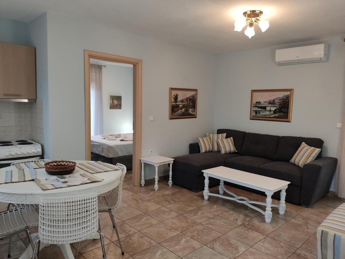 Olive Grove House Appartement Limenaria  Buitenkant foto