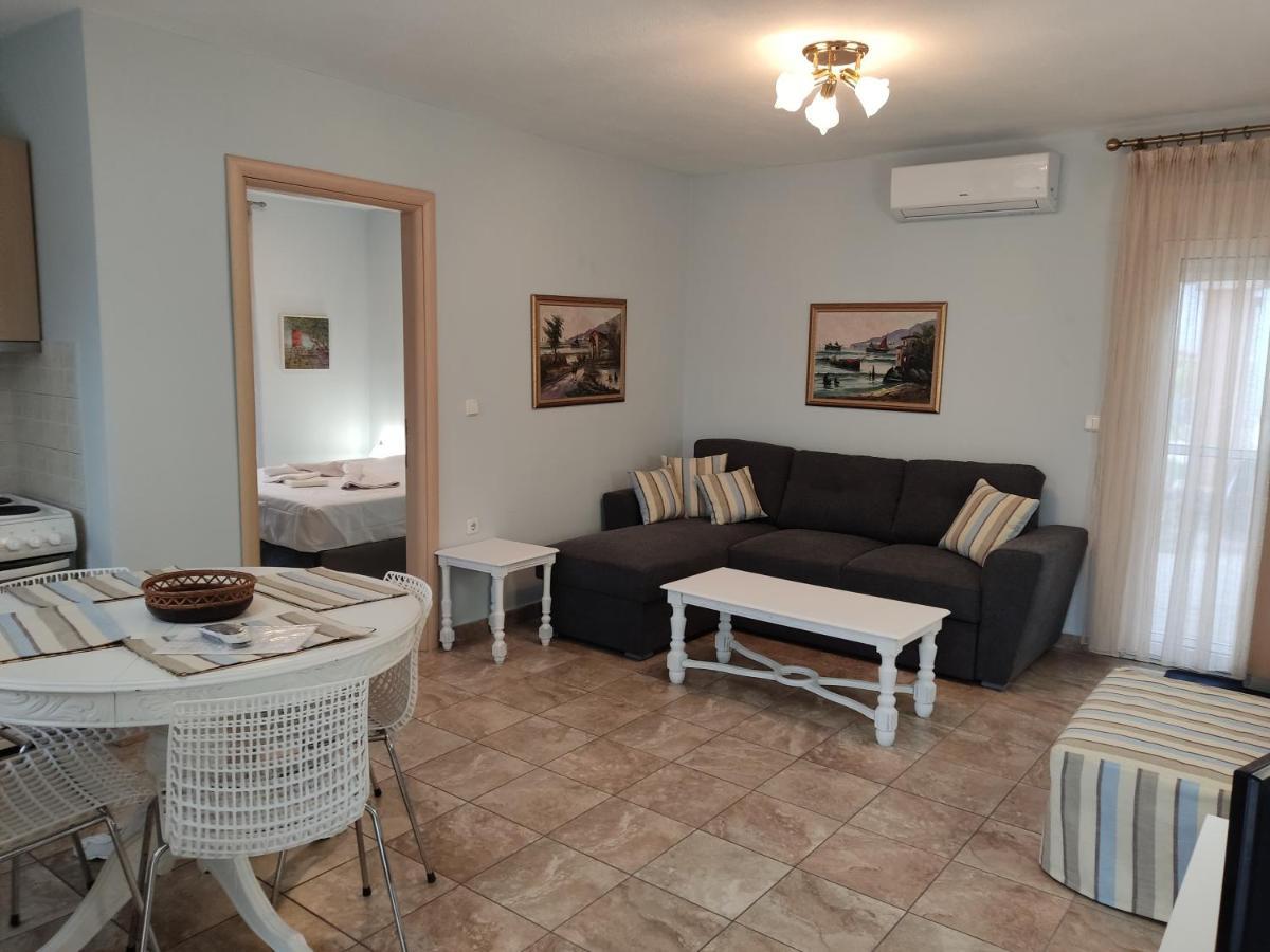 Olive Grove House Appartement Limenaria  Buitenkant foto