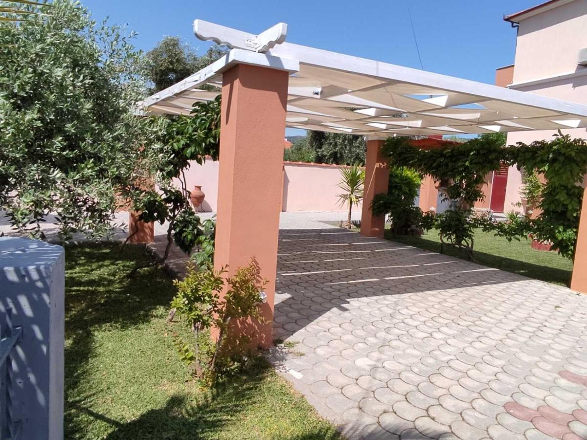 Olive Grove House Appartement Limenaria  Buitenkant foto