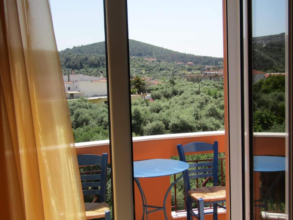 Olive Grove House Appartement Limenaria  Buitenkant foto